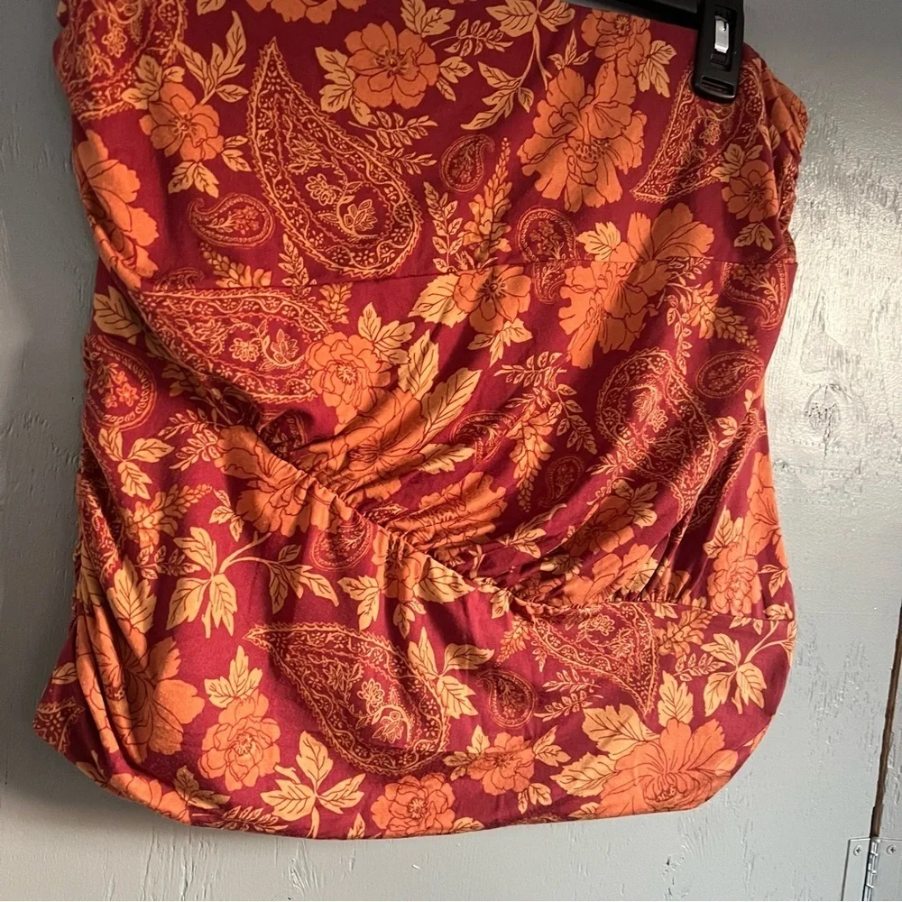 Free People Floral Women Strapless Tube Top Red and Orange Floral Skirt Size M